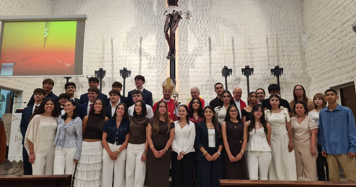 Celebración de las Confirmaciones en nuestra parroquia.