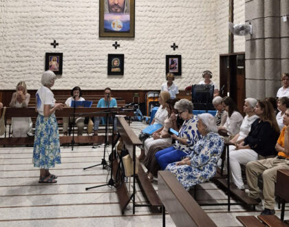 La Parroquia Cruz del Señor retransmite el Santo Rosario para toda España de la mano de Radio María